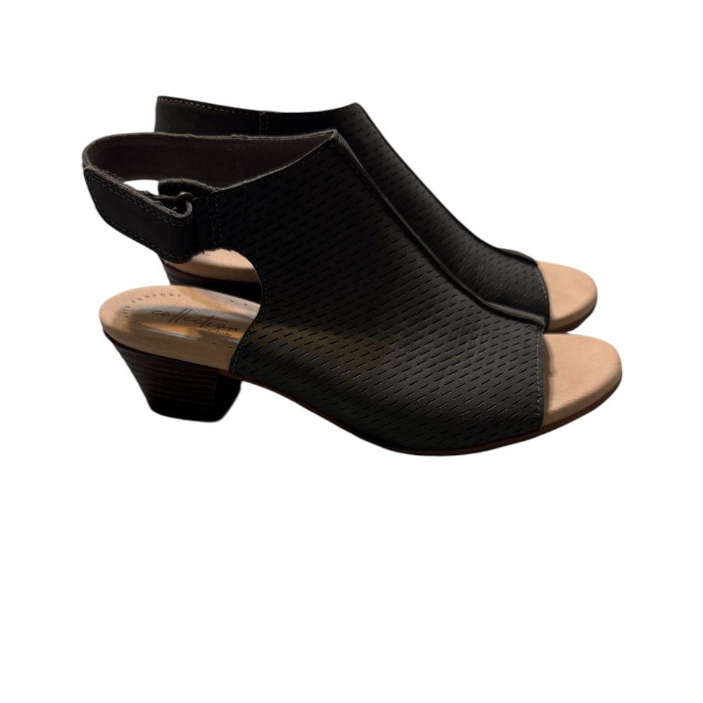 Collection’s by Clark’s Dark Gray Women's Heeled Sandals Size 7 1/2.     2”Heel